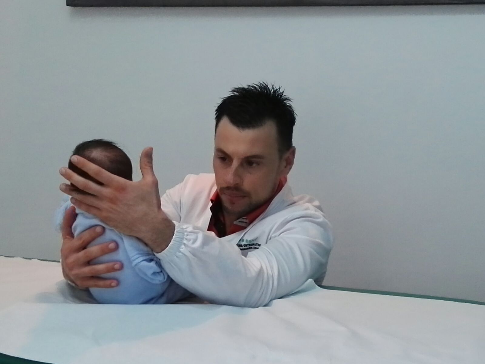 dottore-alessandro-amato-osteopatia-pediatrica2